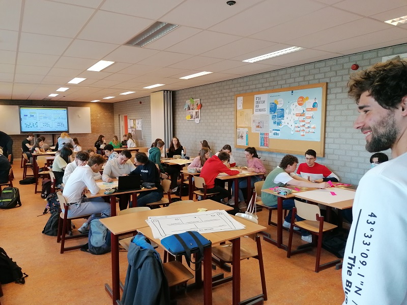 groep leerlingen VO